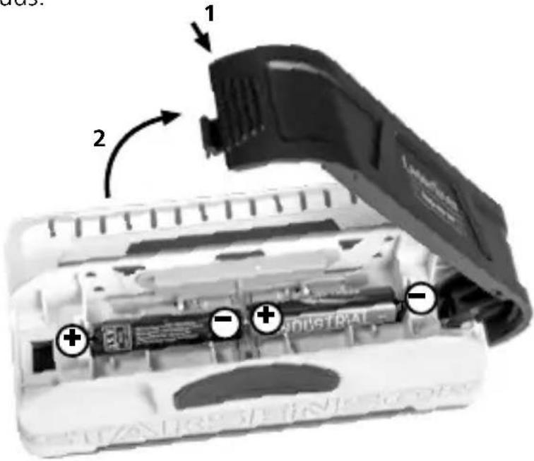 Laserliner StarSensor 150 - Paristojen asettaminen - 1