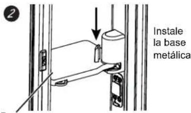 GE GYE22GENDS - Para colocar la bandeja giratoria en la puerta: - 1