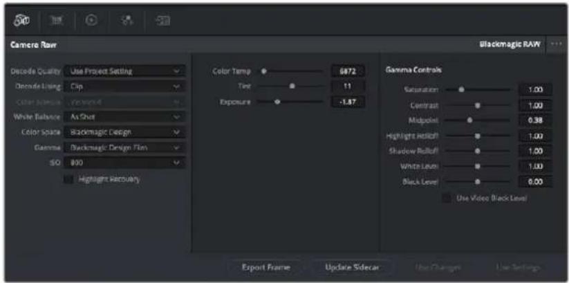 Camera Raw Blackmagic RAW Decode Quality Use Project Setting Decode Rating Clip Color Scale: 0.0004 White Balance As Shot Color Space Blackmagic Design Gamma Blackmagic Design Plan ISO $90 Highlight Recouvert Color Temp 6872 Time 11 Exposure -1.87 Gamma Controls Saturation 1.00 Contrast 1.00 Midpoint 0.38 Highlight Rolloff 1.00 Shadow Rolloff 1.00 White Level 1.00 Black Level 0.00 Use Video Black Level Export Frame Update Sidecar Use Change Use Settings