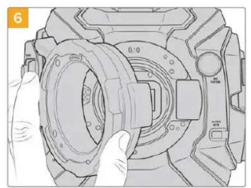 Blackmagic Design Ursa Studio Viewfinder G2 - マウントのシム調整 - 6