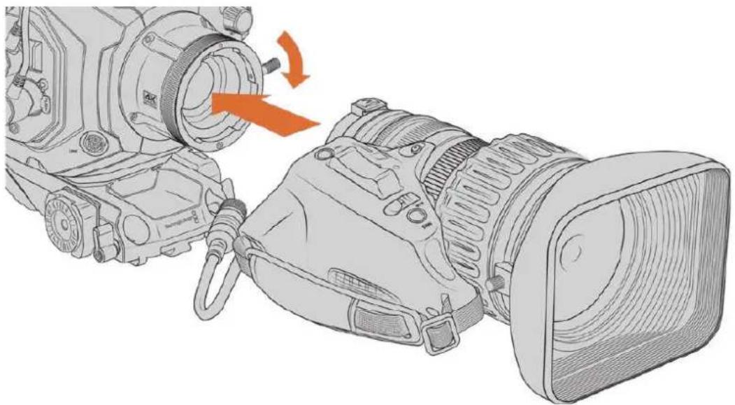 Blackmagic Design Ursa Studio Viewfinder G2 - B4マ ウ ントレン ズを取り付ける: - 1