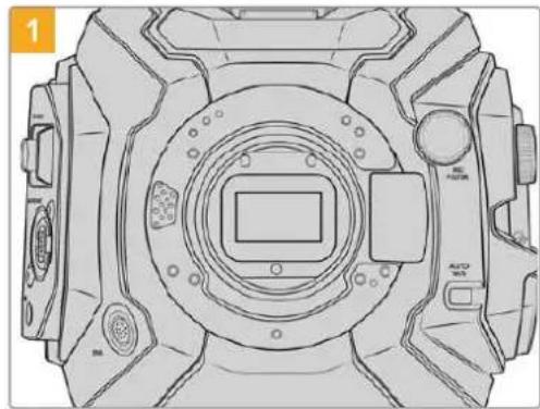 Blackmagic Design Ursa Studio Viewfinder G2 - Fマウントの取り付け - 1