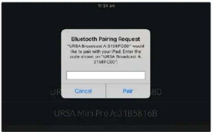 AUFNAHME MONITORING AUDIO SETUP PRESETS LUTS BLUETOOTH NAME BLUETOOTH B:E0522007 ATTUELES GERÄT TRENNN GEKOPPEITE GERÄTE LÖSCHEN TRENNE Alle löschen > John's iPad möchte sich mit der Kamera verbinden. Geben Sie dafür folgenden Zugangscode auf dem Gerät ein. 098763