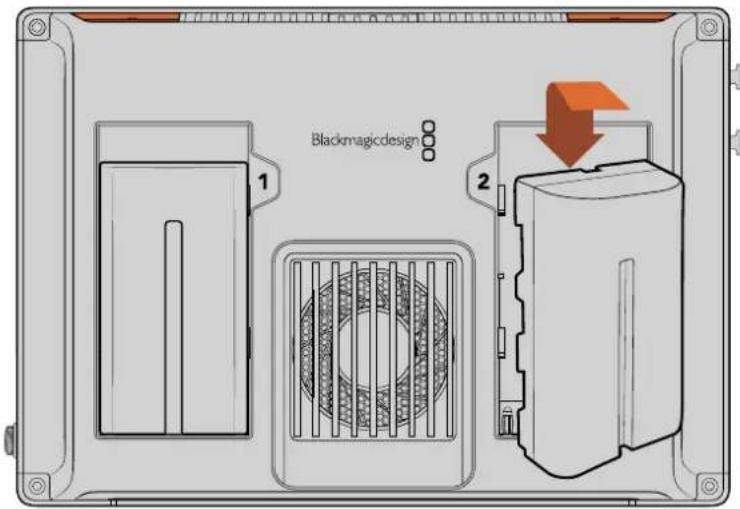 Blackmagic Design Video Assist 12G HDR - Подключение питания - 2