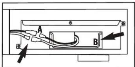 Furman F1000UPS - Déplacement de PLAQUE avant et remplacement de batterie - 3
