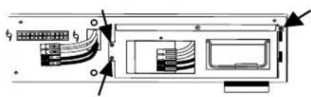 Furman F1500UPS - Remplacement de la batterie du F1500-UPS (pour être exécuté par le personnel de service qualifié seulement) - 4