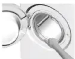 BEKO WUE 7636 X0A - Καθαρισμός της πόρτας φόρτωσης και του τυμπάνου - 2