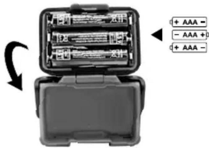 Laserliner NovaMaster 200 - Ilægning af batterier - 1
