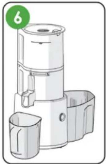OMEGA Effortless Batch Juicer JC2022 - Afin d'ajouter d'autres ingrédients en cours d'utilisation, utilisez l'ouverture additionnelle ou ouvrez le couvercle de la trémie. - 1