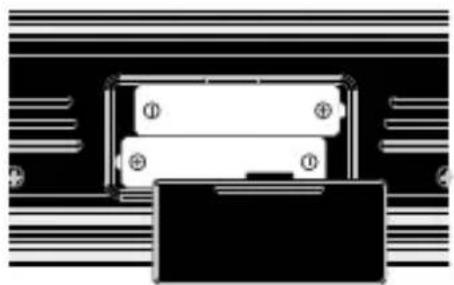 Laserliner DigiLevelLaser G80 - Inserting batteries - 1