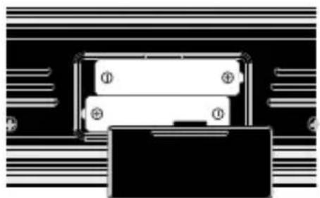 Laserliner DigiLevelLaser G40 - Inserting batteries - 1