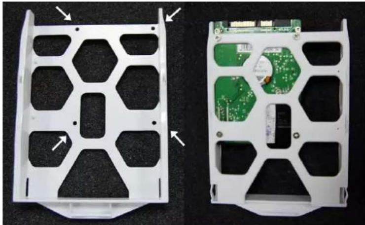 SYNOLOGY DiskStation DS409 - INSTALLATION DU DISQUE DUR - 5