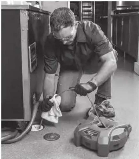 RIDGID FlexShaft K912 - AVIS IMPORTANT Ne laissez jamais une chaine de curage en rotation heurter la tête ou le câble de la caméra. Cela pourrait les endommager. - 2