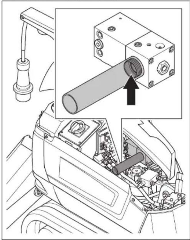 HUSQVARNA CEORA 544 EPOS - To do a check of the quantity of grease in the grease cartridge in the breaker grease pump (DXR 275, DXR 305, DXR 315) - 1