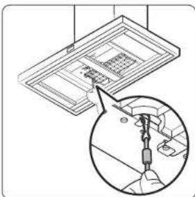 SAMSUNG NK30CB600W12 - Conecte el cable de soporte del filtro - 2