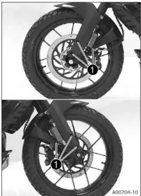 KTM 390 Adventure (2023) - Monter le garde-boue avant - 1