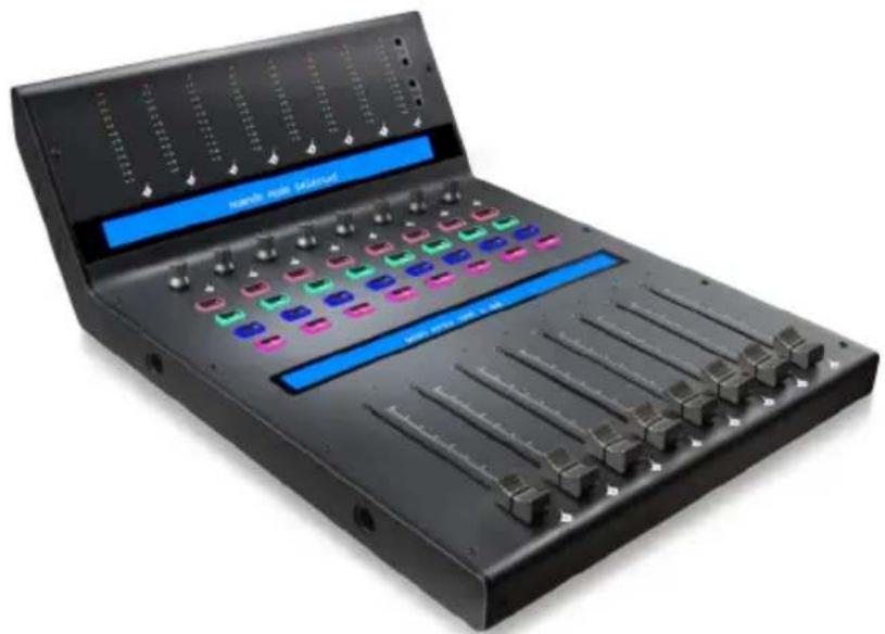 icon QCon Pro XS - 1