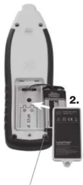 Laserliner CableTracer Pro - Patarei sisestamine - 2