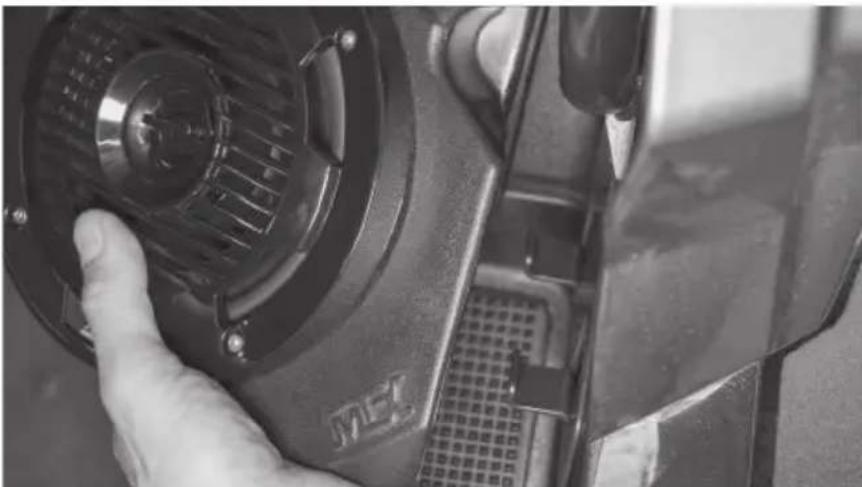 MTX Audio Thunder Sports MUD100.4 - INSTALLATION - 5