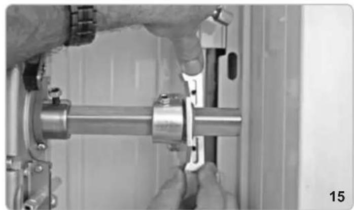 Vimar ELVOX EBM2 - CORNER TRACK BLOCK FIXING - 2 MOTORS (Code EBX4) - 2