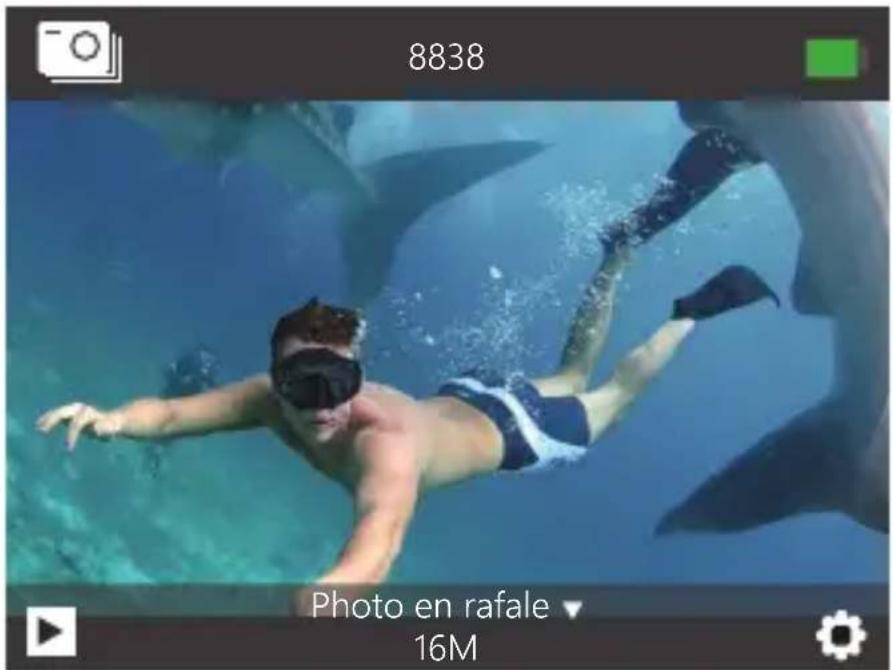 8838 Photo en rafale ▼ 16M