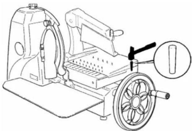Berkel 330M - Assembly of the fl ywheel: - 4