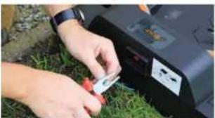 Zoef Robot Harm MR40Z - Connect the boundary wire to the docking station: - 4