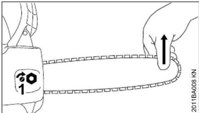 STIHL MS 151 C - Tension de la chaine (ten-deur létéral) - 1