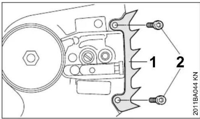 STIHL MS 151 C - Montaggio dell'artiglio - 1