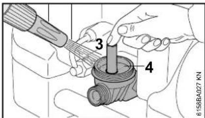 STIHL RE 232 - Wasserfilter reinigen - 2