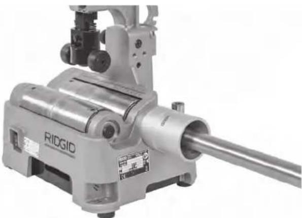 RIDGID PTC400 - Abbildung 11 – Einbau des Innenrohrfräsers - 1