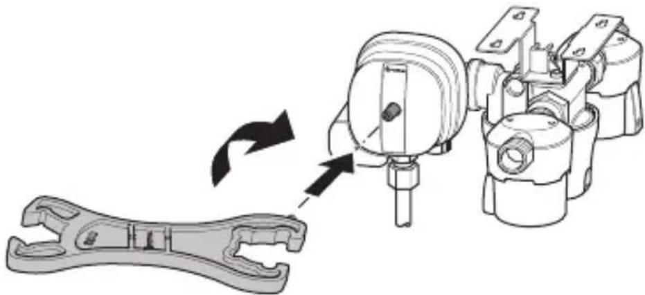 TRUMA DuoControl CS - Réinitialisation du bouton de réinitialisation - 1