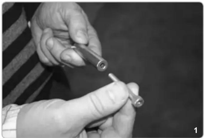 Vimar ELVOX EBS3 - Préparation des orifices de fixation déblocage - 1
