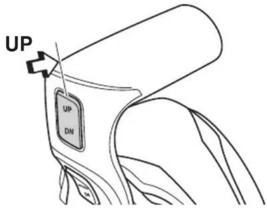 YAMAHA XF450 (2023) - Procédure de relevage (modèles à système de trim) - 2