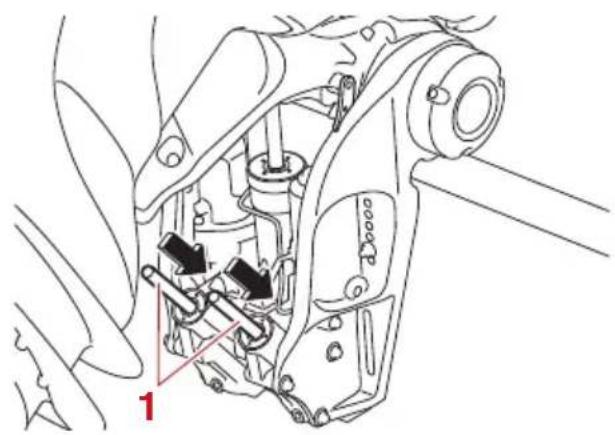 YAMAHA XF450 (2023) - Procédure de relevage (modèles à système de trim) - 7