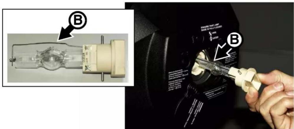 MARTIN JEM Compact Hazer Pro - Remplacement de la lampe - 5