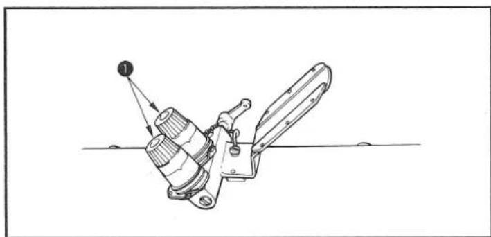 JUKI MS1190M - Enfilage de la TETE de la machine - 4