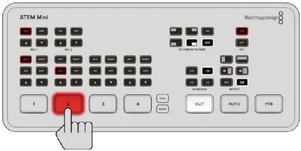 Blackmagic Design ATEM Mini Extreme - 执行 硬切步骤 如下: - 1