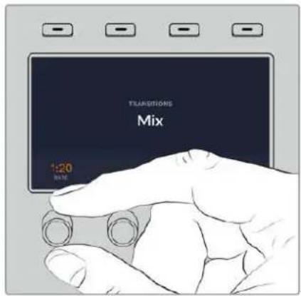 Blackmagic Design ATEM Mini Extreme - ATEM 1 M/E Advanced Panelでミックストランジションを実行 - 2