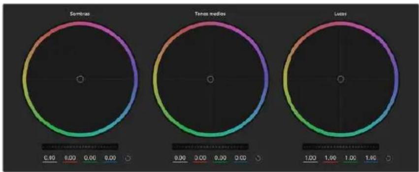 Blackmagic Design ATEM Mini Extreme - Herramientas de DaVinci Resolve para correcciones primarias - 2
