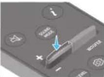 SAMSUNG HWQ800C - Τοποθέτηση των μπαταριών πριν από τη χρήση του τηλεχειριστηρίου (2 μπαταρίες AAA) - 16