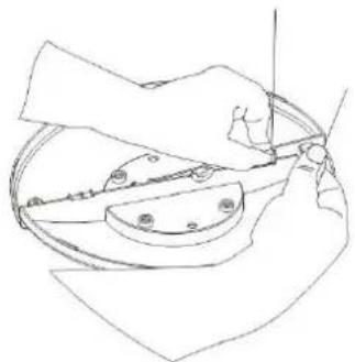 Orbegozo TWM 0960 - ASSEMBLE THE BASE - 4