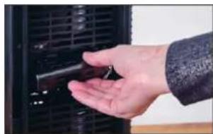 BONECO P300 - REMOVING A USED UV LAMP - 5