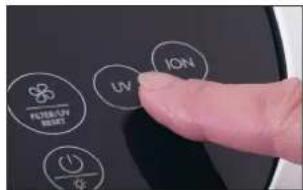 BONECO P370 - 接通和关闭紫外线灯 - 1