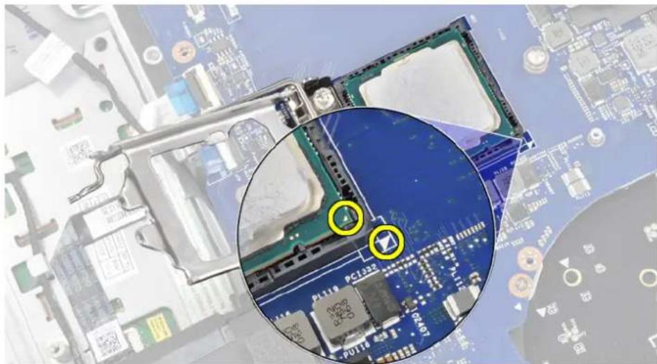 ALIENWARE Area51m R2 - À propos de cette tâche - 3