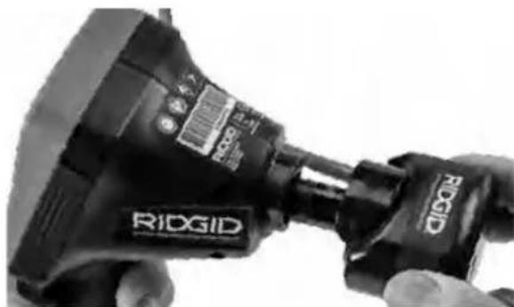 RIDGID SeeSnake microREEL CA350 - Használat a SeeSnake® vizsgálóberendezéssel - 1