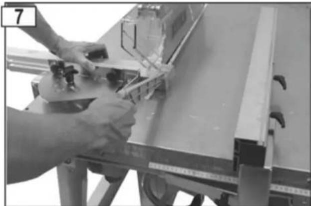 ATIKA BTK 450 - Using the pushstick - 1