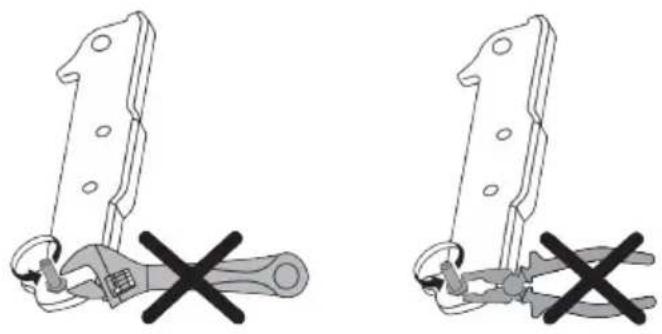 BEKO B3RCNE404HXB - Reversing the Door Opening Side - 1