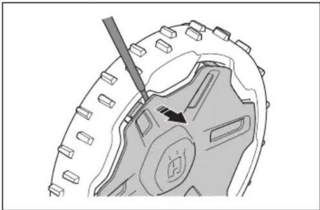 HUSQVARNA Automower 320 NERA - Nettoyage des roues - 1
