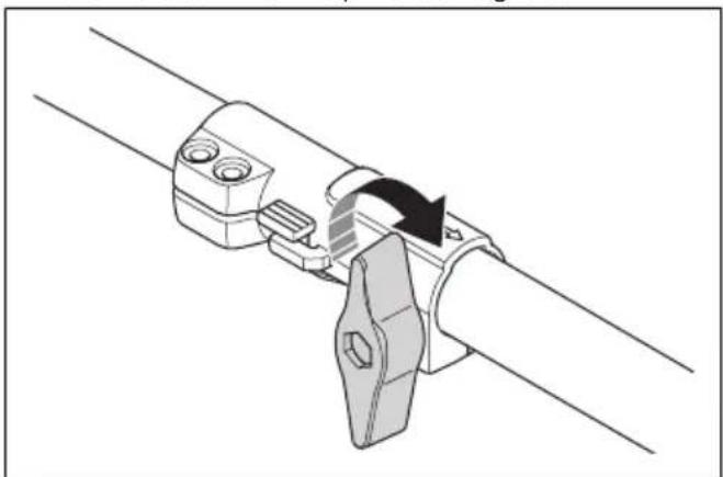 HUSQVARNA 525iLK - So bauen Sie das zweiteilige Führungsrohr zusammen - 4